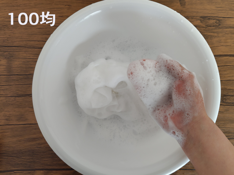100均のネットで作った泡
