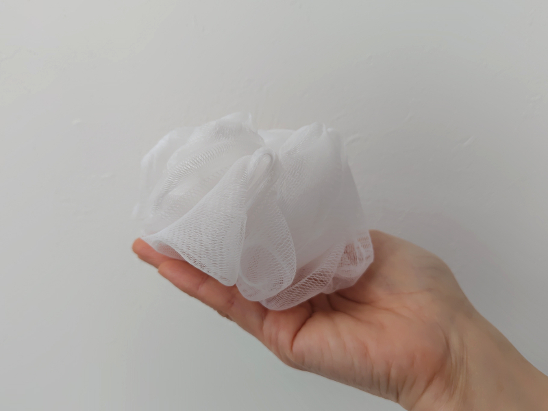 100円ショップダイソーの泡立てネット画像